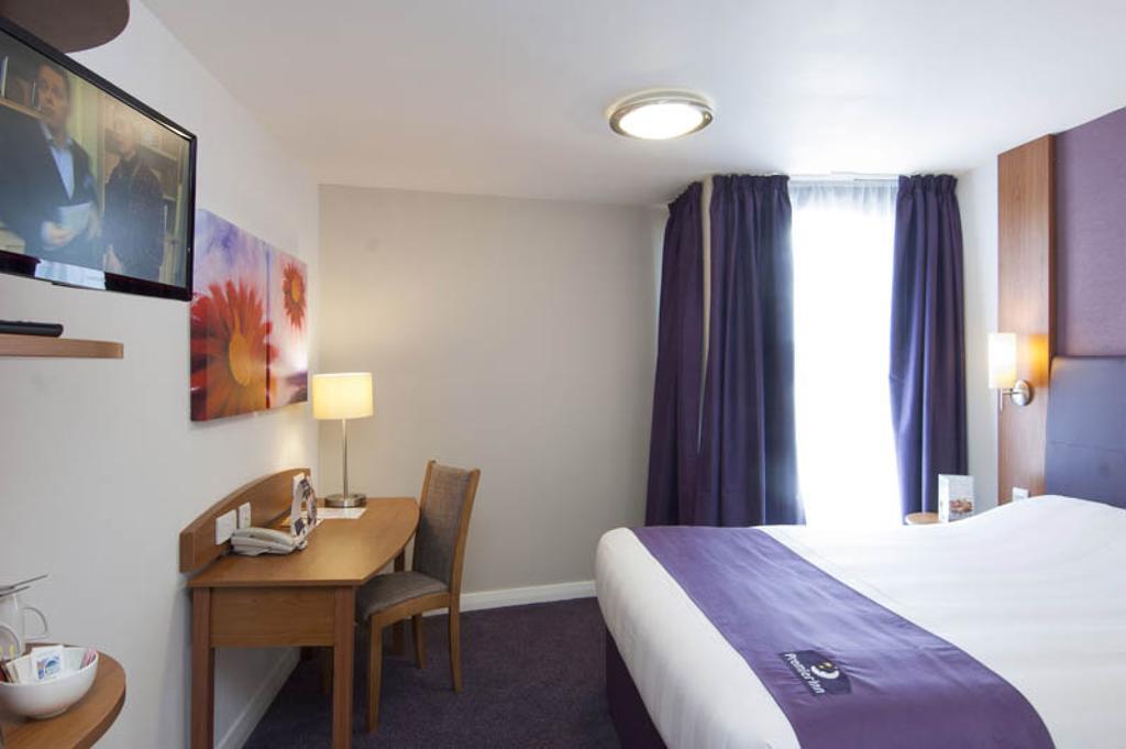 Premier Inn Newcastle Airport South Woolsington 客房 照片