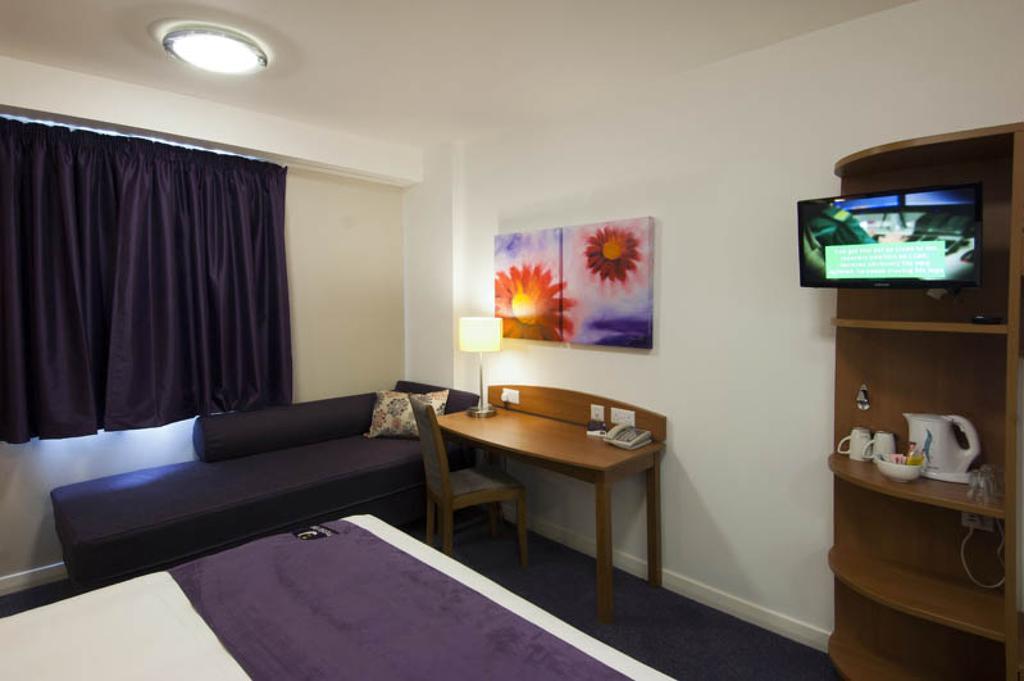 Premier Inn Newcastle Airport South Woolsington 外观 照片