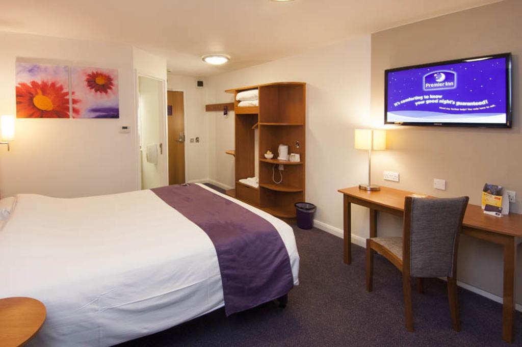 Premier Inn Newcastle Airport South Woolsington 外观 照片