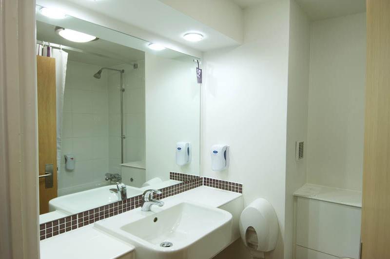 Premier Inn Newcastle Airport South Woolsington 外观 照片